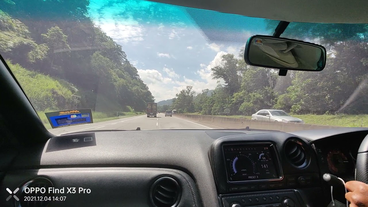 layan gtr di hiway karak