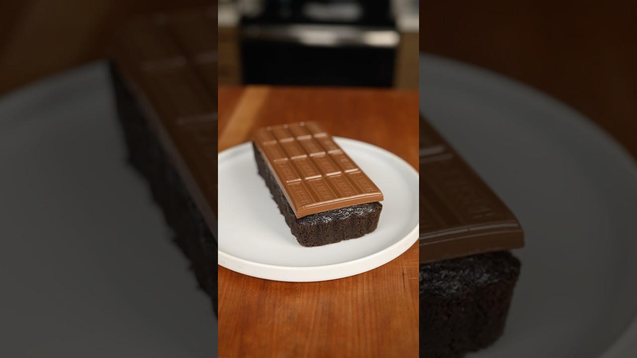 World&rsquo;s Easiest Chocolate Cake #cake #easyrecipe #cookbook
