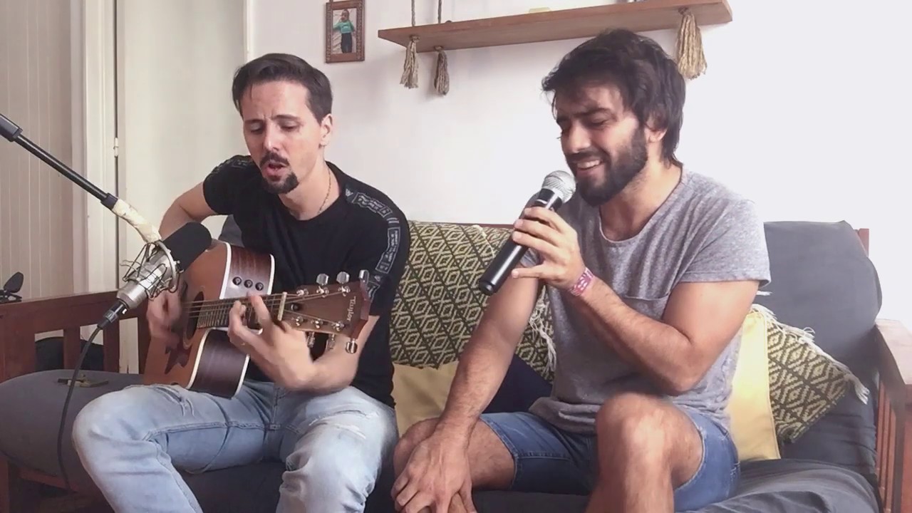 Un Millon de Años Luz - Soda Stereo / Cover Acustico / Juan Ordonez Ft. Gaston Bell