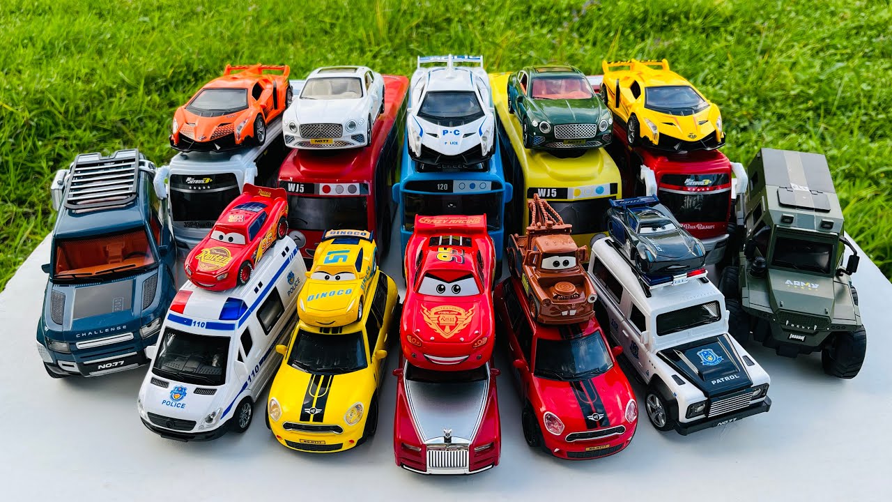 Unboxing Mobil Mobilan, Bus Tayo, Mobil Police, Ambulance, Jeep, Lamborghini Scv12, Toyota Car #0112