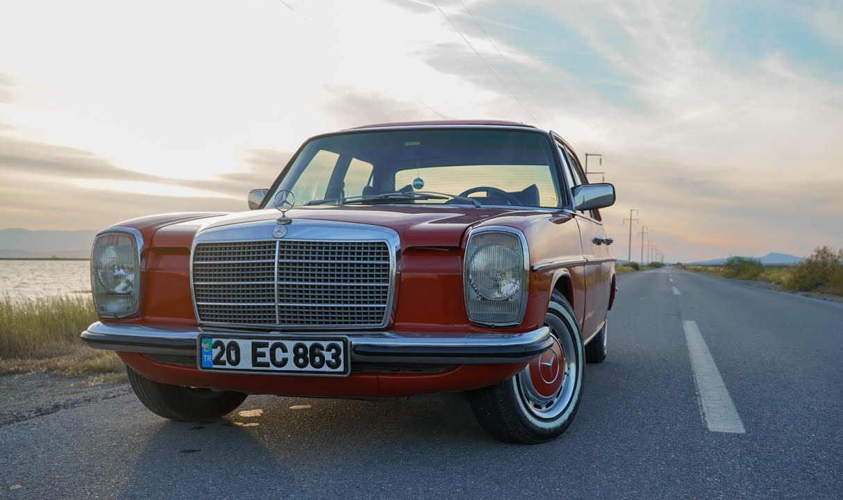Mercedes Benz 200  W115 İnceleme altında / 1974 Nostaljisi