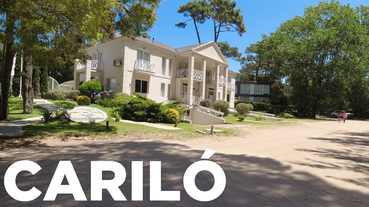 Walking through the beautiful town of Carilo  - Buenos Aires | 4K