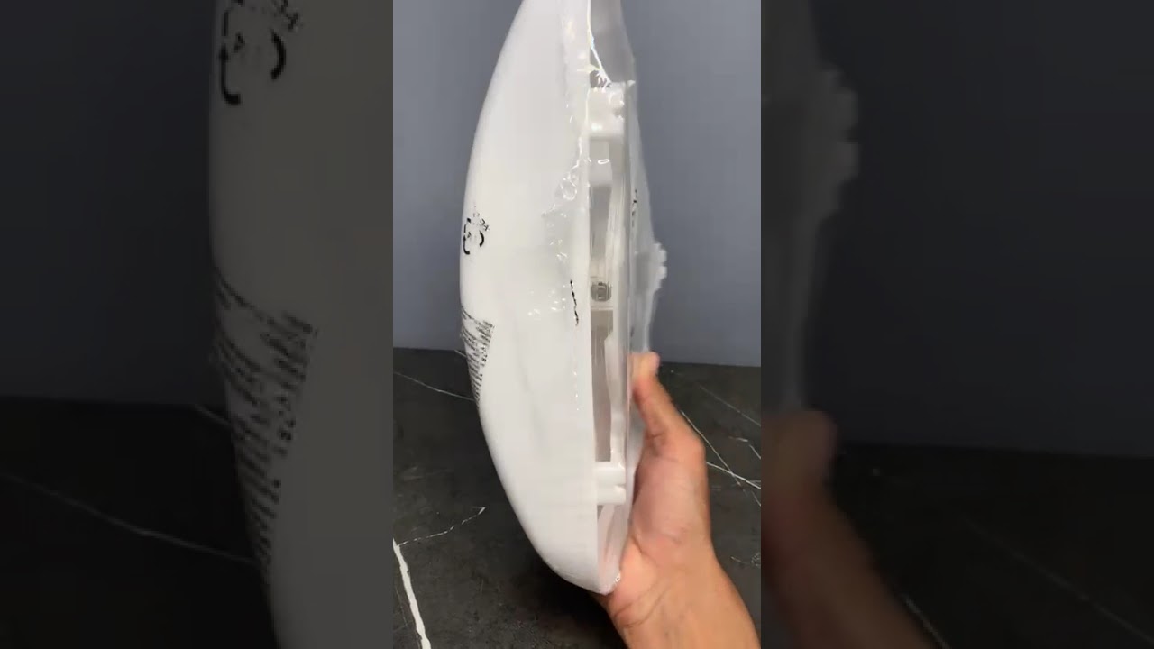 IKEA UPPLYST LED wall lamp. (cloud white)