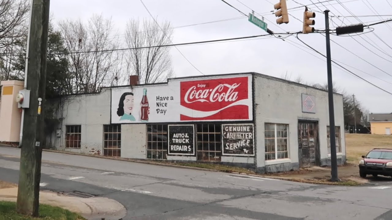 Exploring Small One Traffic Light Towns in North Carolina - Boiling Springs / Mooresboro & MORE
