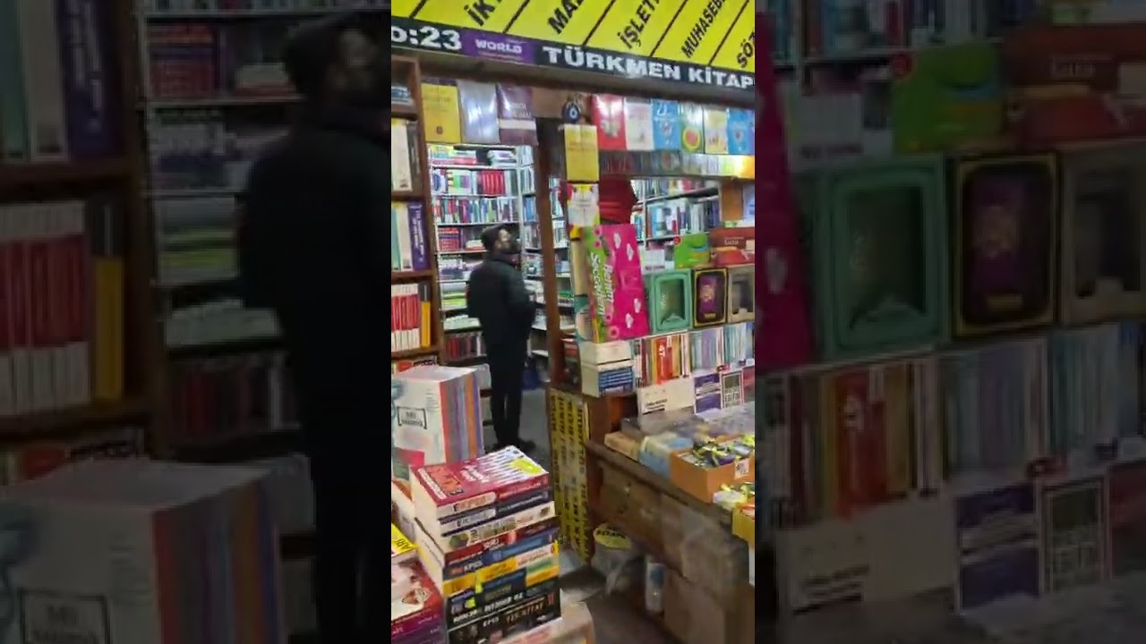 Istanbul (Turkey) Old Bookshops Market, Sahaflar Carsisi