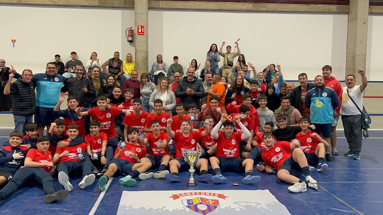 El Juvenil Territorial del CD Basilea celebra su título de liga