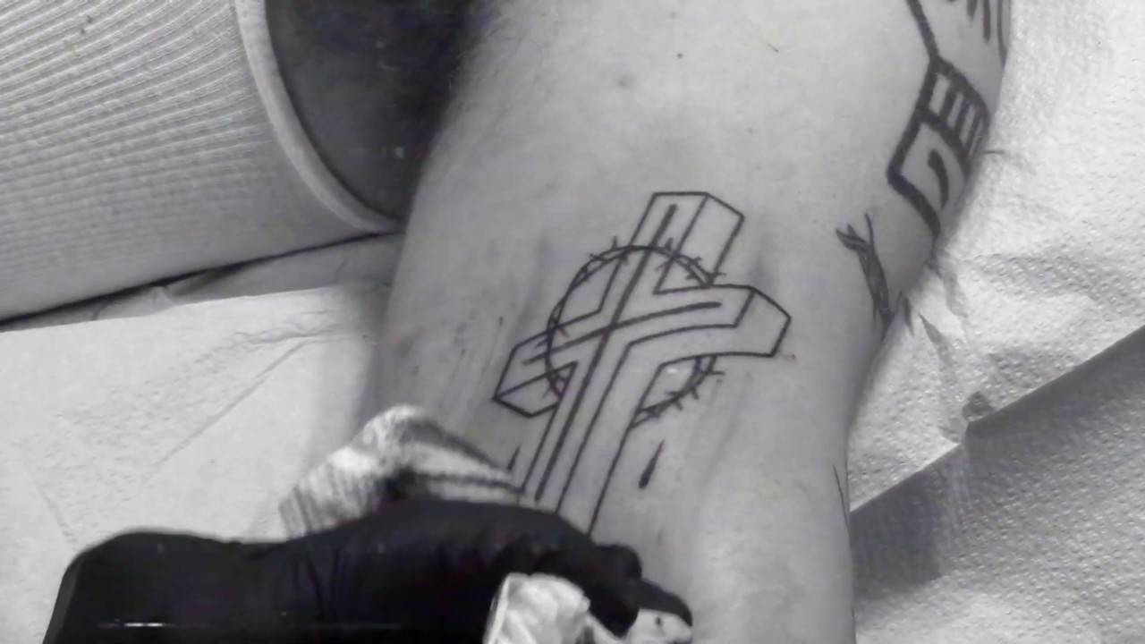 DON&rsquo;T C R O S S ME