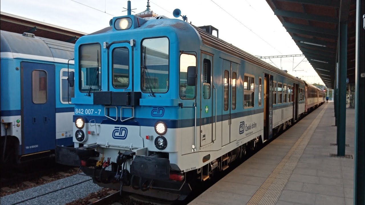 Kvatro 842 