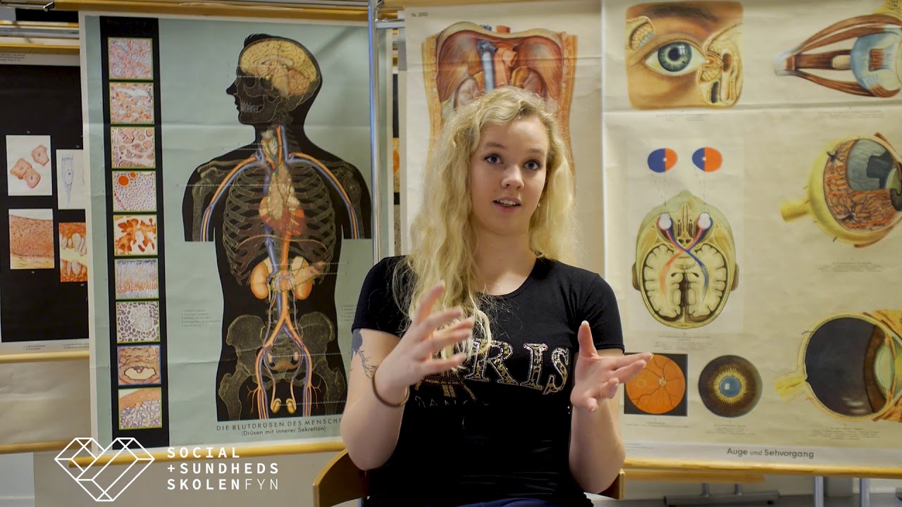 Hvorfor valgte du social- og sundhedsassistent? - Julie fortæller