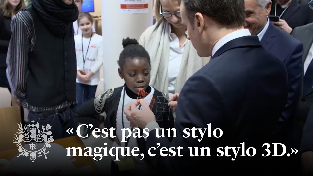 Rencontre avec une backpack kid à la médiathèque des Mureaux | Emmanuel Macron