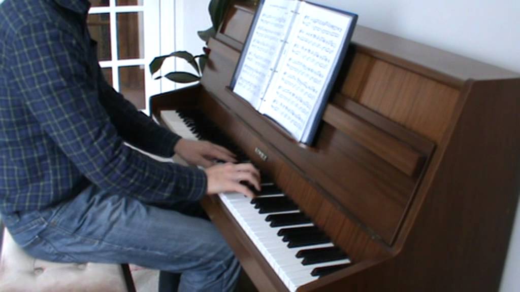 Edward Whelan plays 'Love Grows Where My Rosemary Goes' by Edison Lighthouse