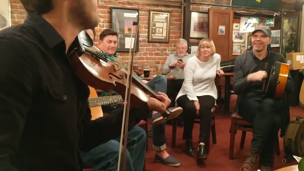 Reels- Session at Kevin Barry's with Lunasa 2018
