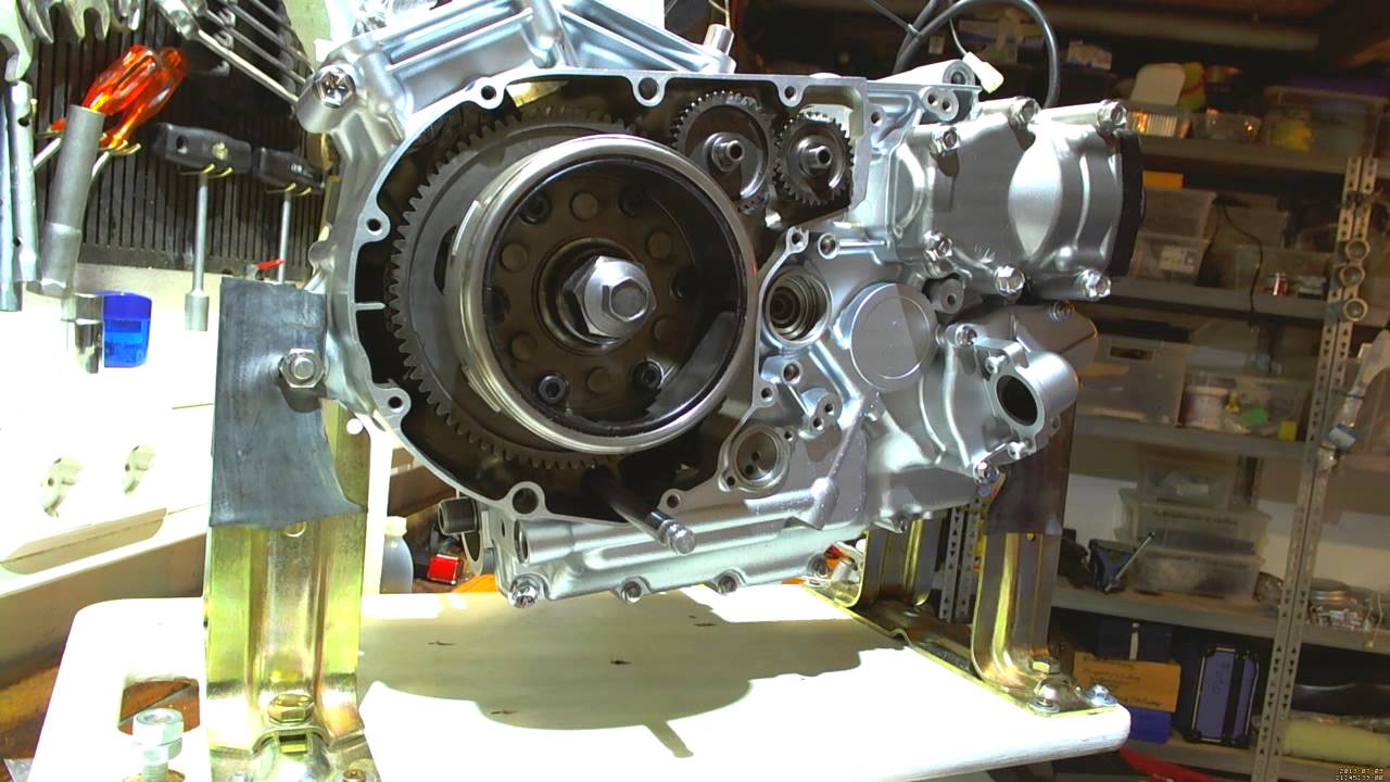 VX 800, Neumotor Teil 6: Kupplung + Generator