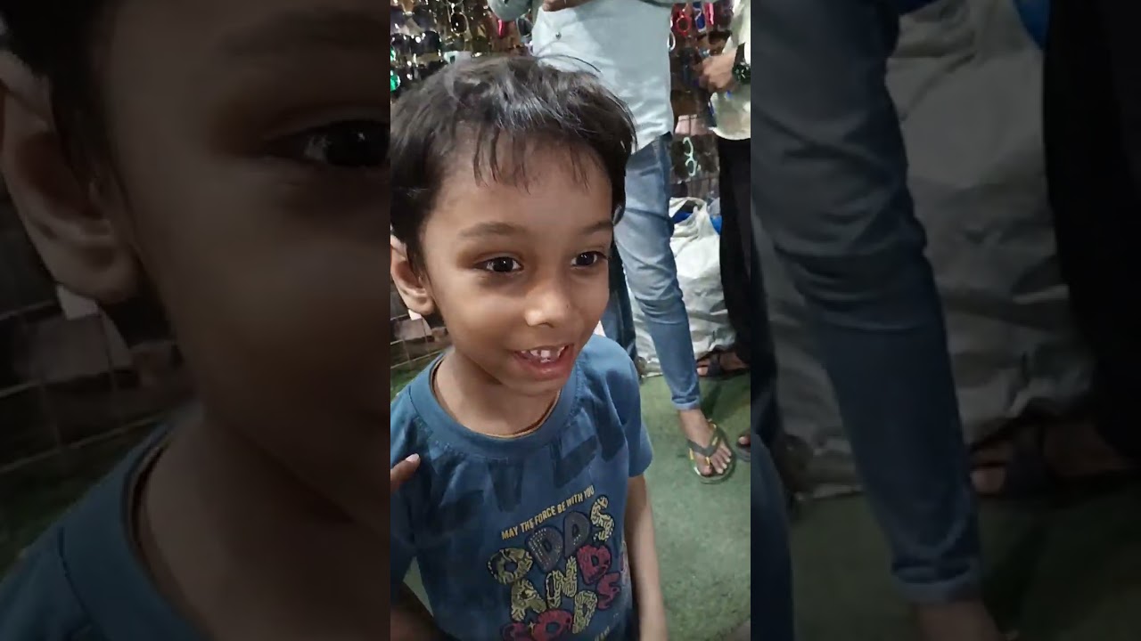 Aaj gye hum arya samaj market....