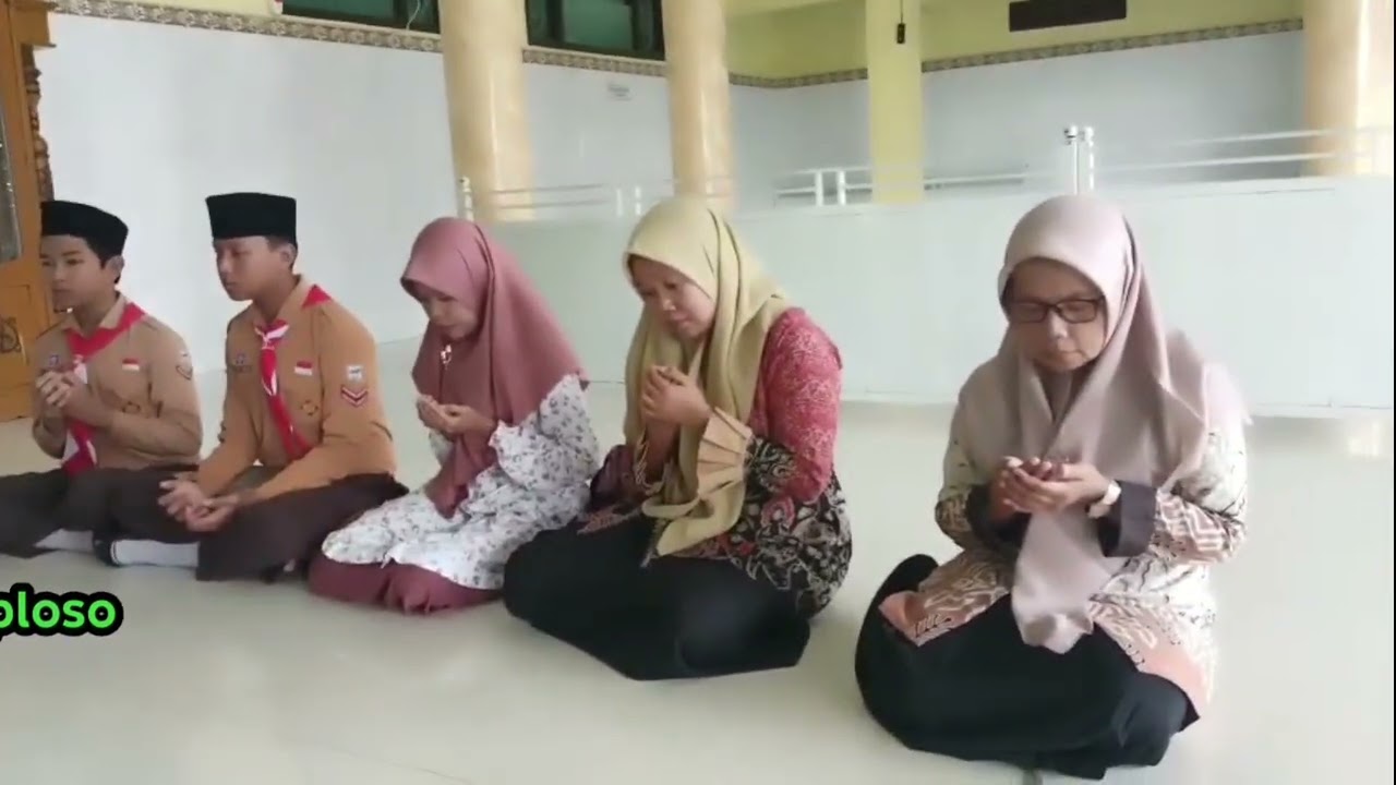 MIN 2 Gresik_Tadarus Keliling (DARLING) Di Masjid Ainul Yaqin Karangploso Benjeng Gresik