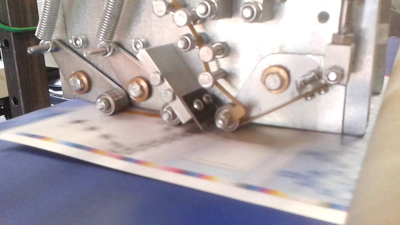 Tape applicator test