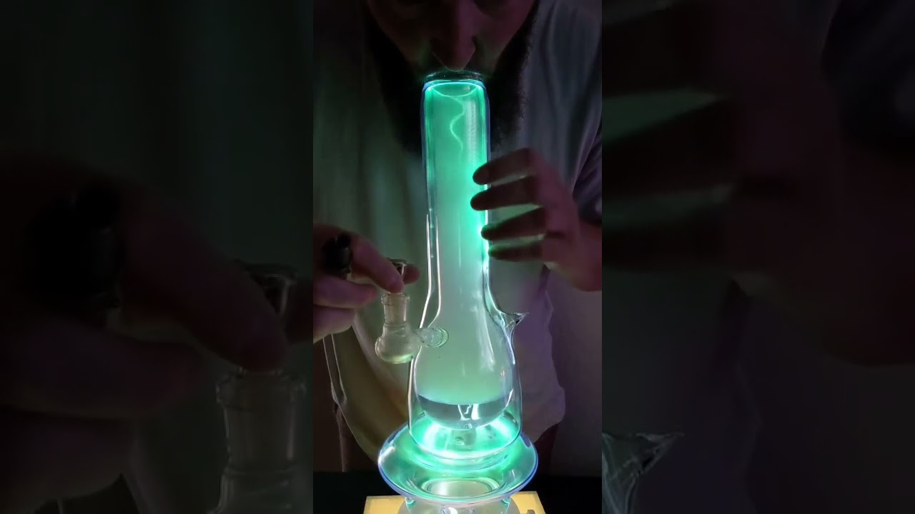 The Mesmerizing Electric Bong #shorts