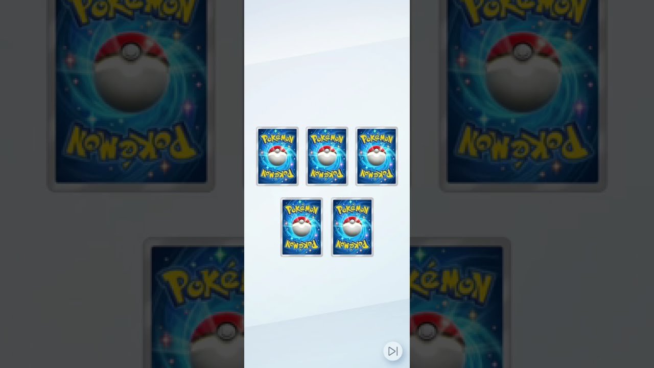 Jugando a Pokémon tcgp abriendo un sobre de charizar