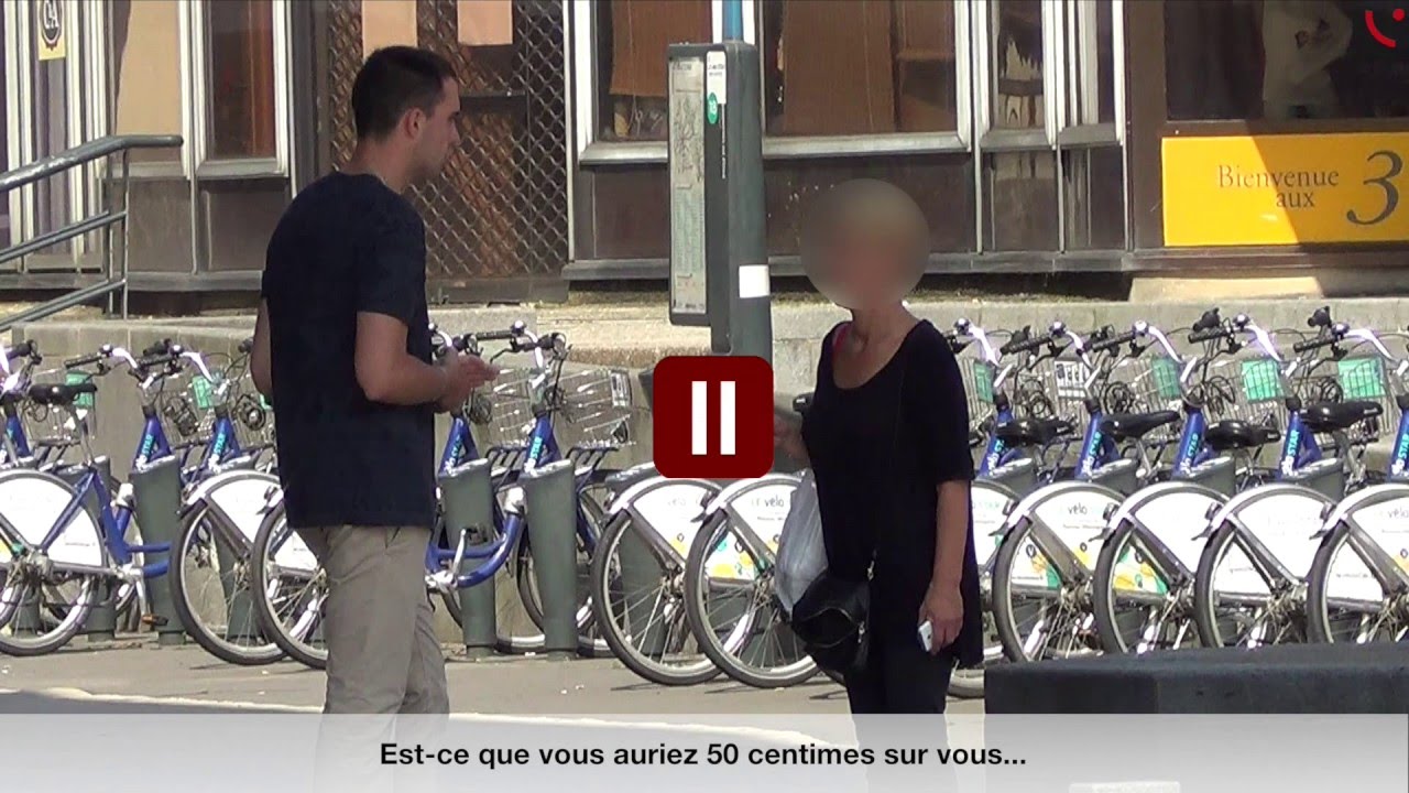 Communication & Manipulation : Le faux/vrai service