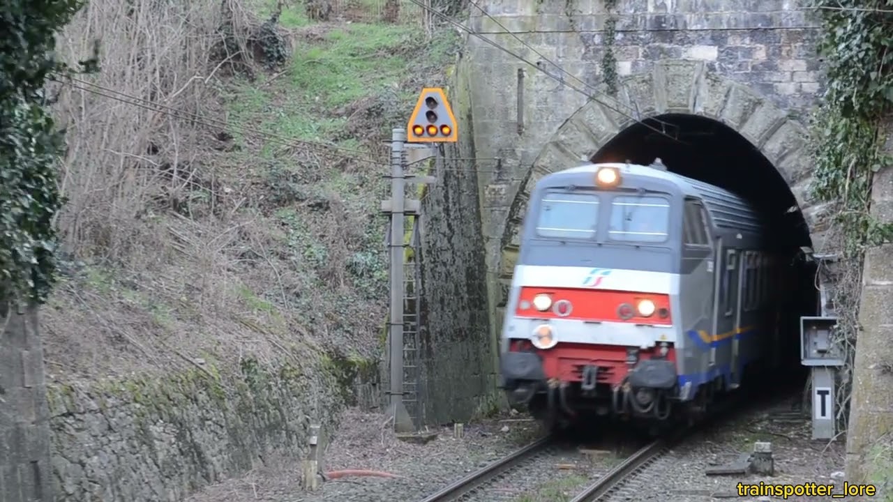 TRANSITI DI ALN668\MEDIE DISTANZE\D445+CENTOPORTE NEI PRESSI DI SULMONA SULLA FERROVIA ROMA-PESCARA!