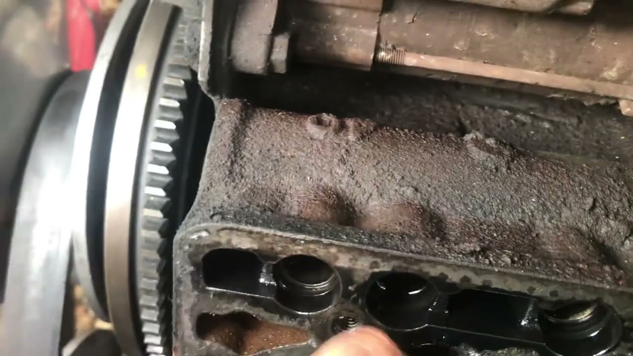 Démontage piston/segment voiture sans permis axiam kubota Z402(partie 1)