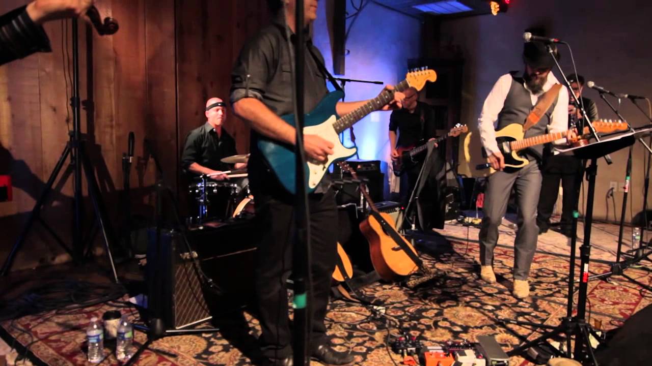 Little  Wing - Bring The Dark - Daniel Whittington