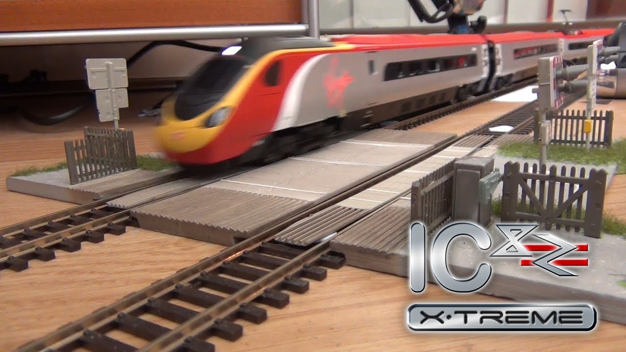 Virgin Pendolino Clocked Doing 180mph!