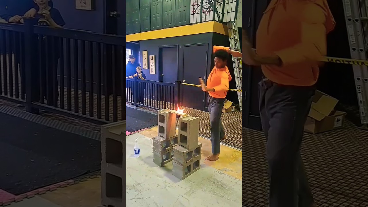 Chopping boards on fire♨️🔥#karate #boardbreaking #karatedemo #onfire #karatechop #professional #fyp