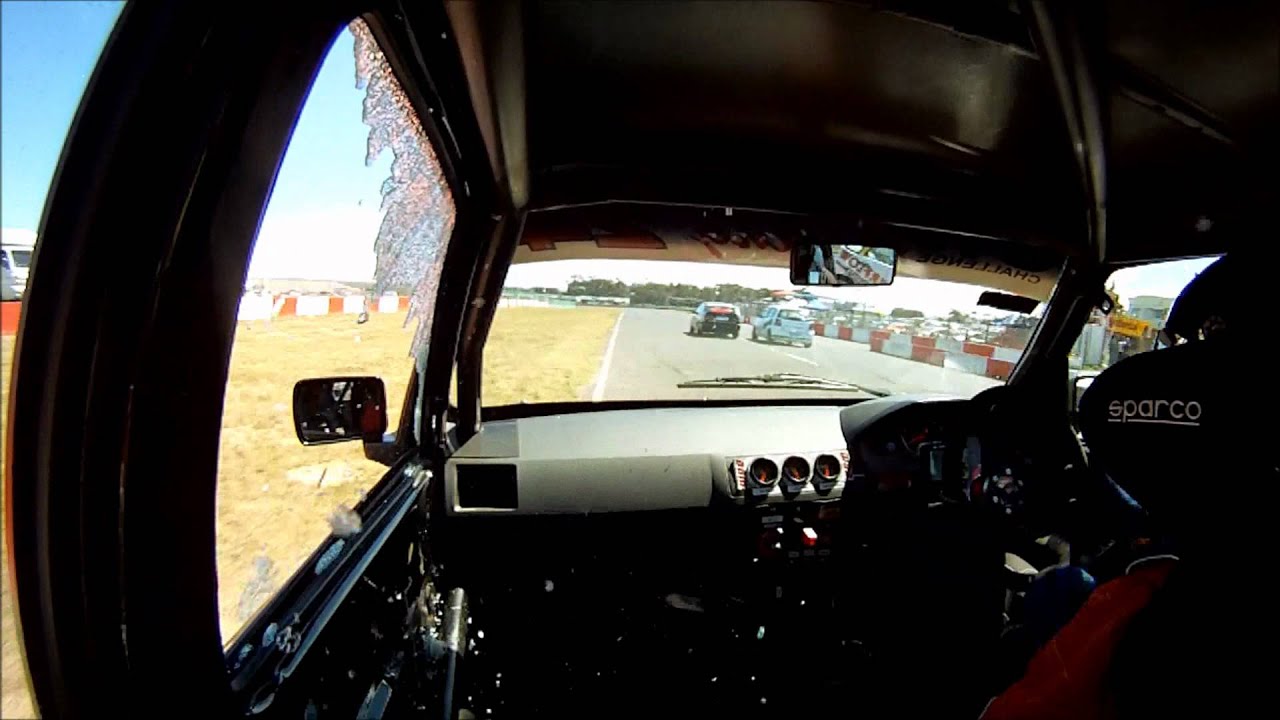 Gti Challenge 12 November Start line crash