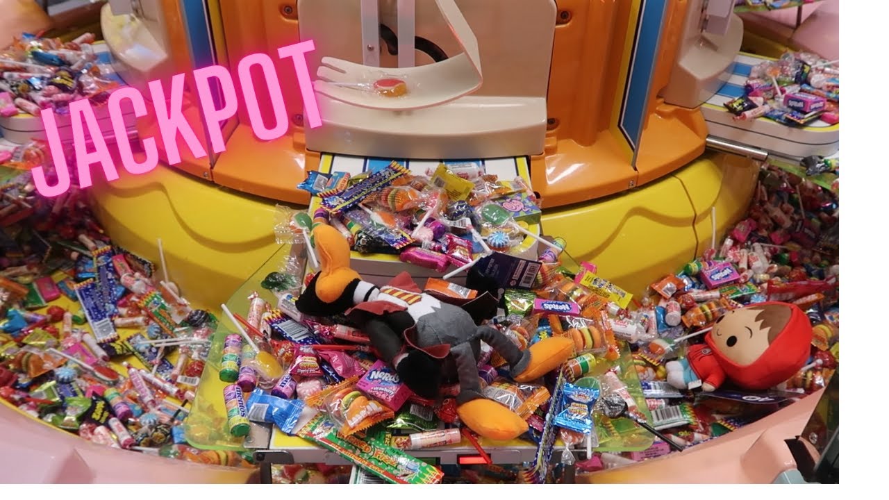Candy Pusher JACKPOT - Big Sweet Land Arcade Game - Crazy Busy School Holidays at Kingpin Melbourne