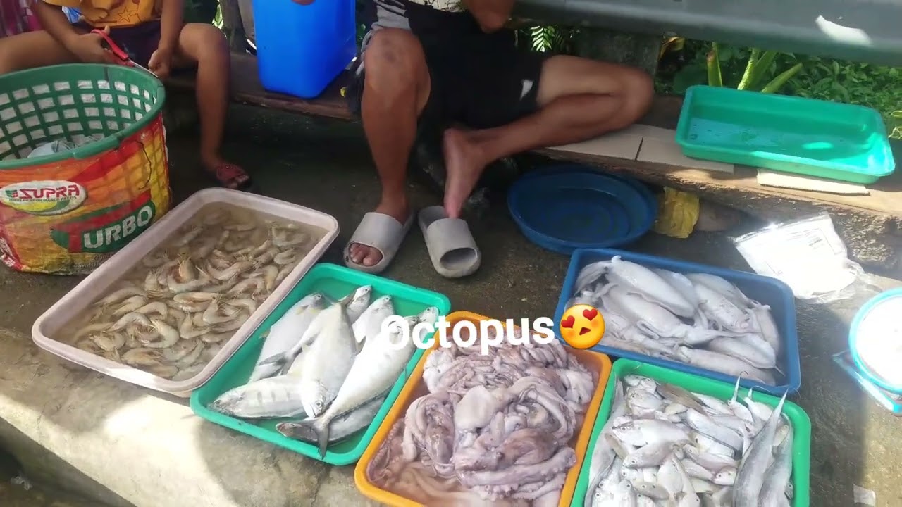 SEAFOODS & FISHES IN TINAMBAC, CAM. SUR