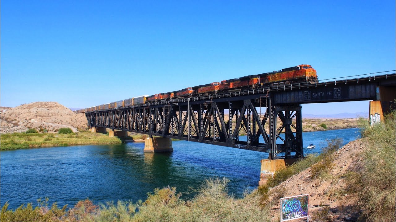 Trains along Famous Route 66