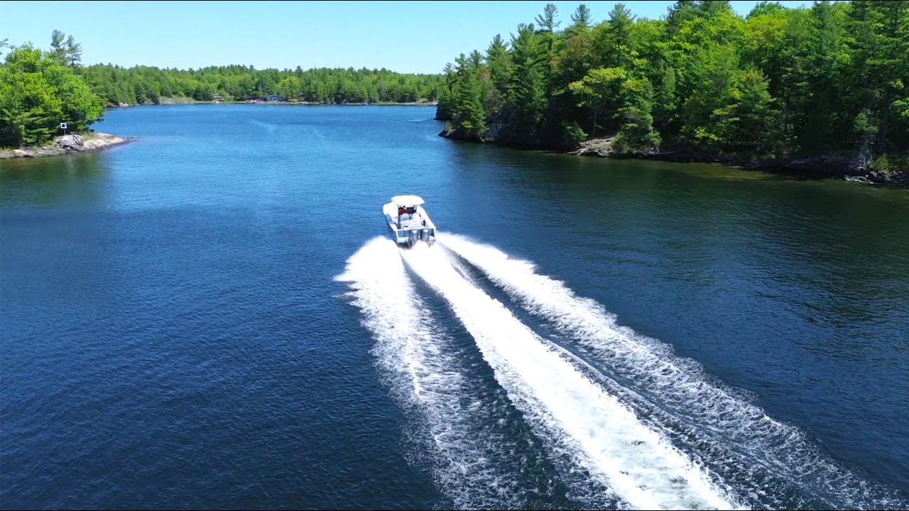 Trying Out Yamaha's Helmmaster EX Technology on Georgian Bay in Beautiful Parry Sound, Ontario