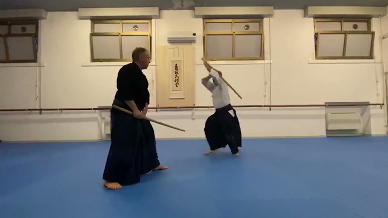 1° kata Omote Katori Shintō-Ryū