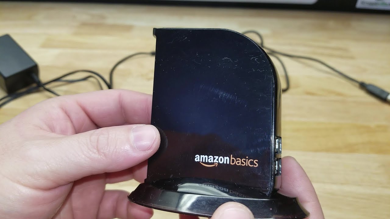 AmazonBasics 7 Port USB Hub 2.0 Tower With Power Adapter