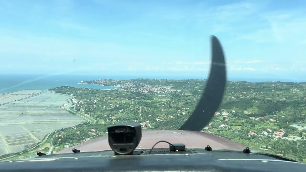 C172 Landing at Portorož Airport LJPZ Runway 15 4K HDR