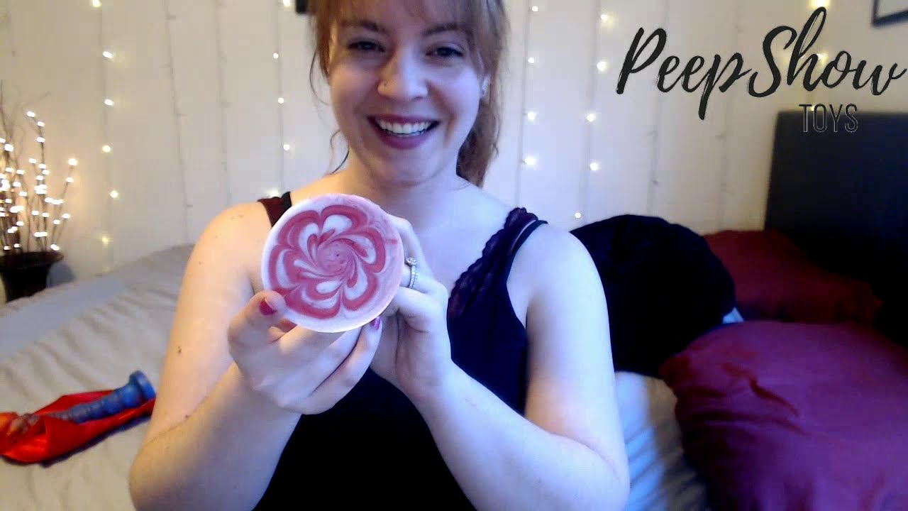 Unboxing - Uberrime Amo and Fire and Ice Night King Dildo, courtesy of Peepshow Toys