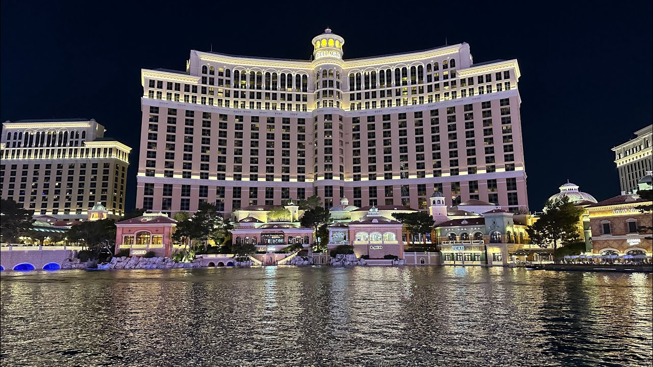 The National Anthem at the Bellagio Fountains in Las Vegas