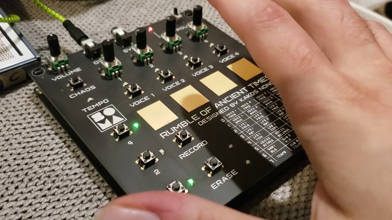 SOMA's Rumble of Ancient Times (RoAT) 8-bit synthesizer demo/tutorial