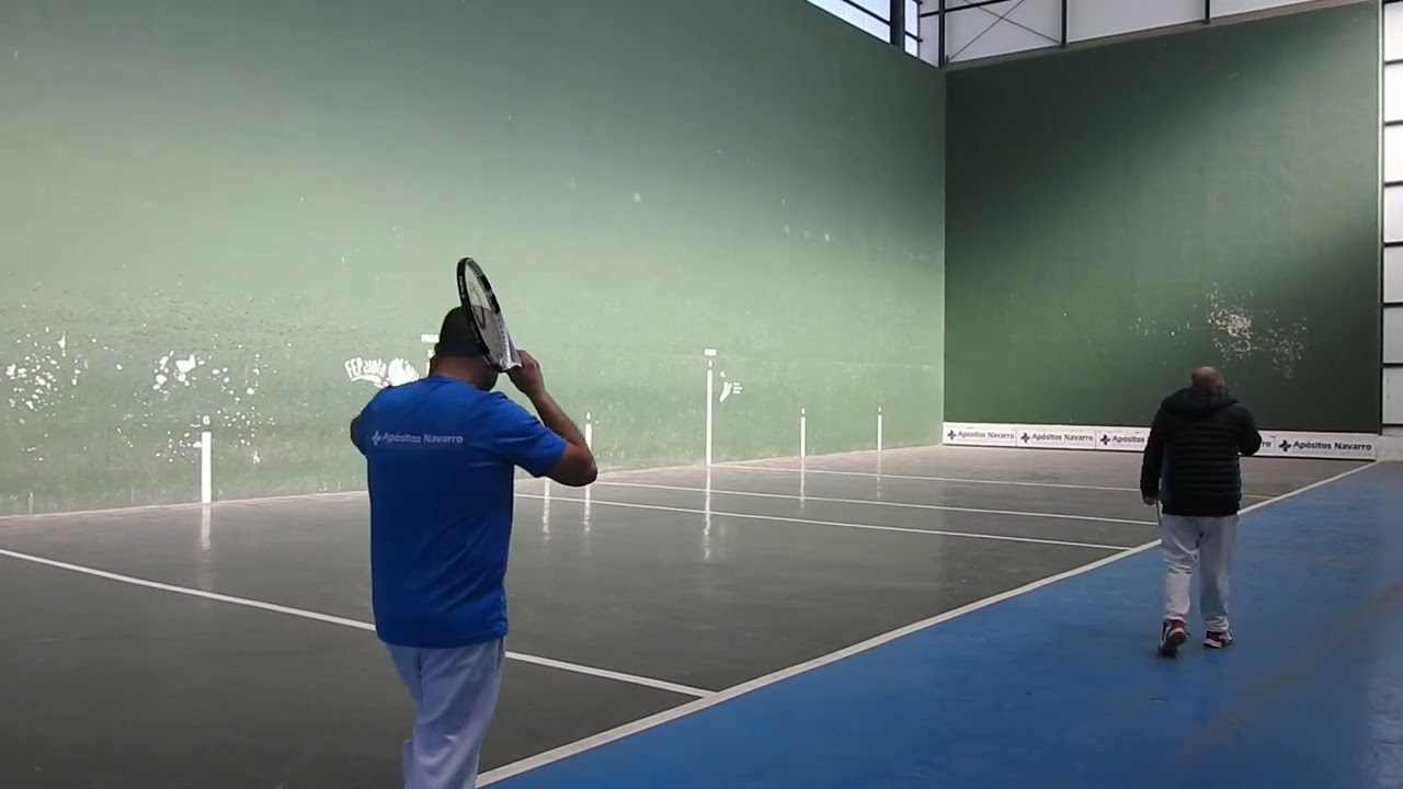 Frontenis  Valencia  liga  2ªDV  Z1  Cheste D-Buñol B (22-2-26) Alvarado-Manuel  1er set