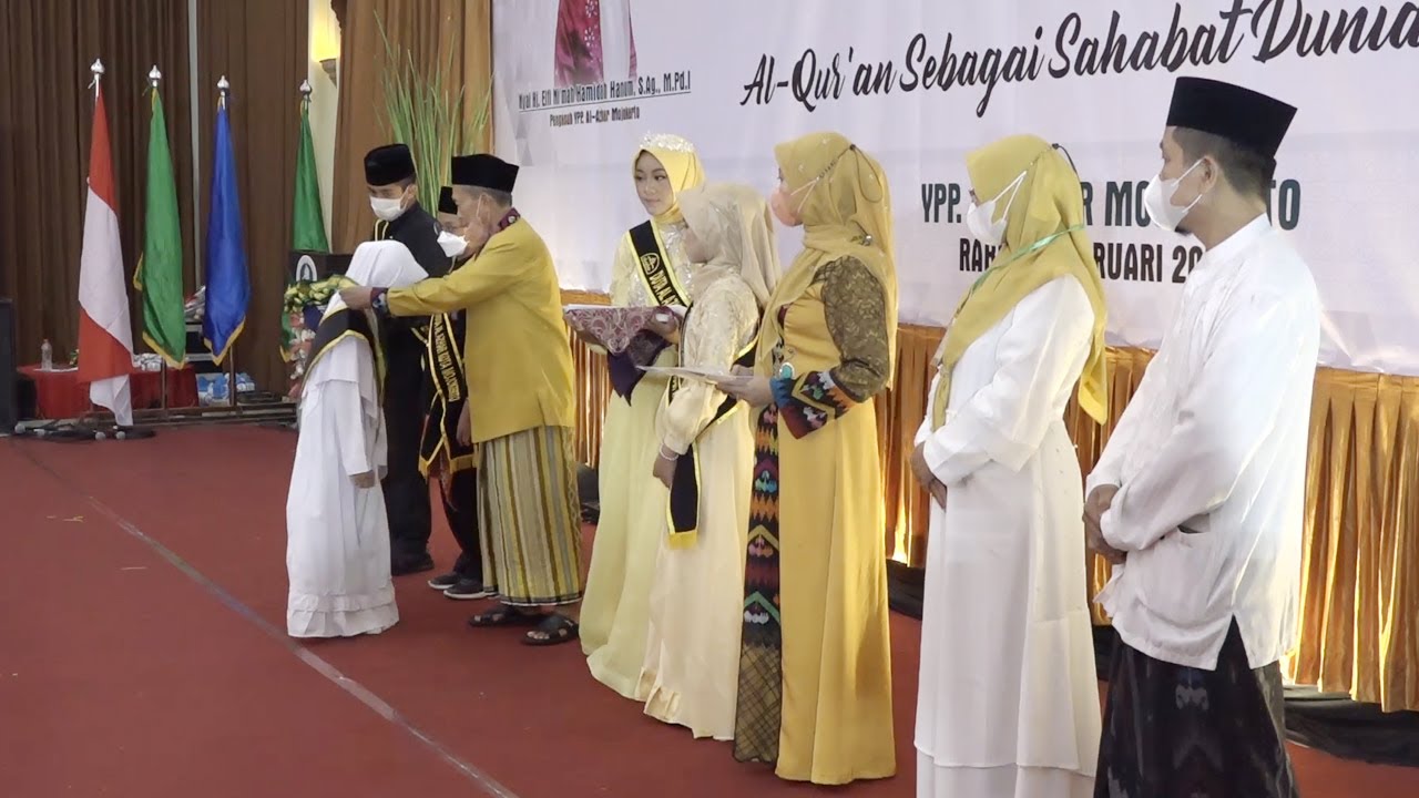 Prosesi Wisuda