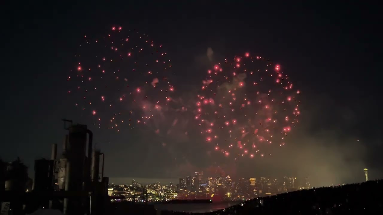 4th of July Fireworks - Lake Union, Seattle