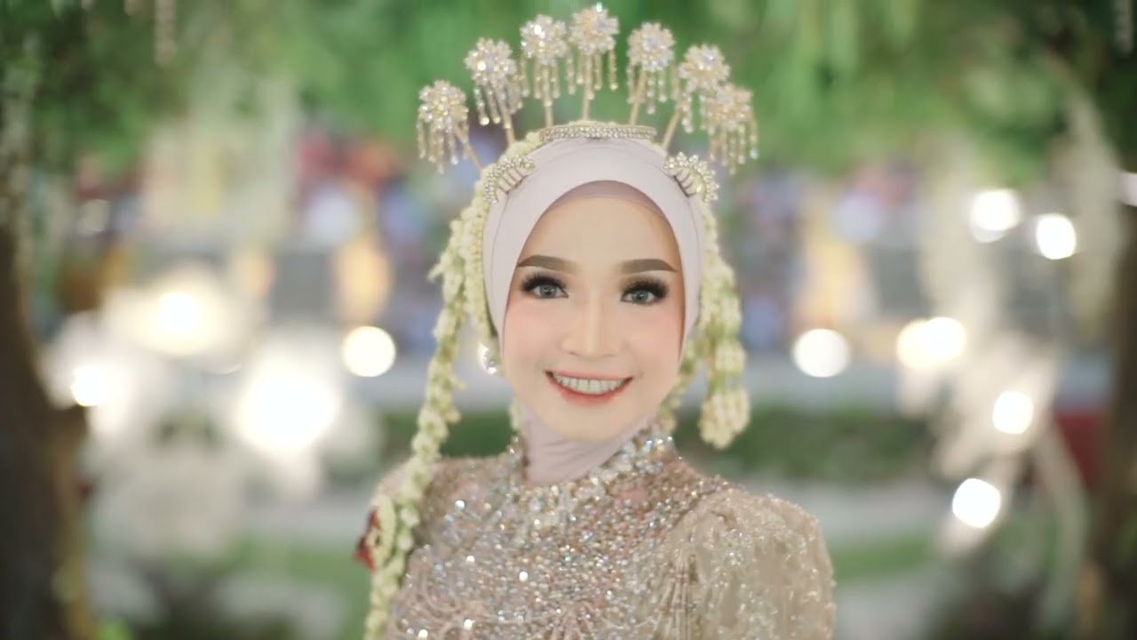 Resa & Julian by Laras Wedding Organizer 