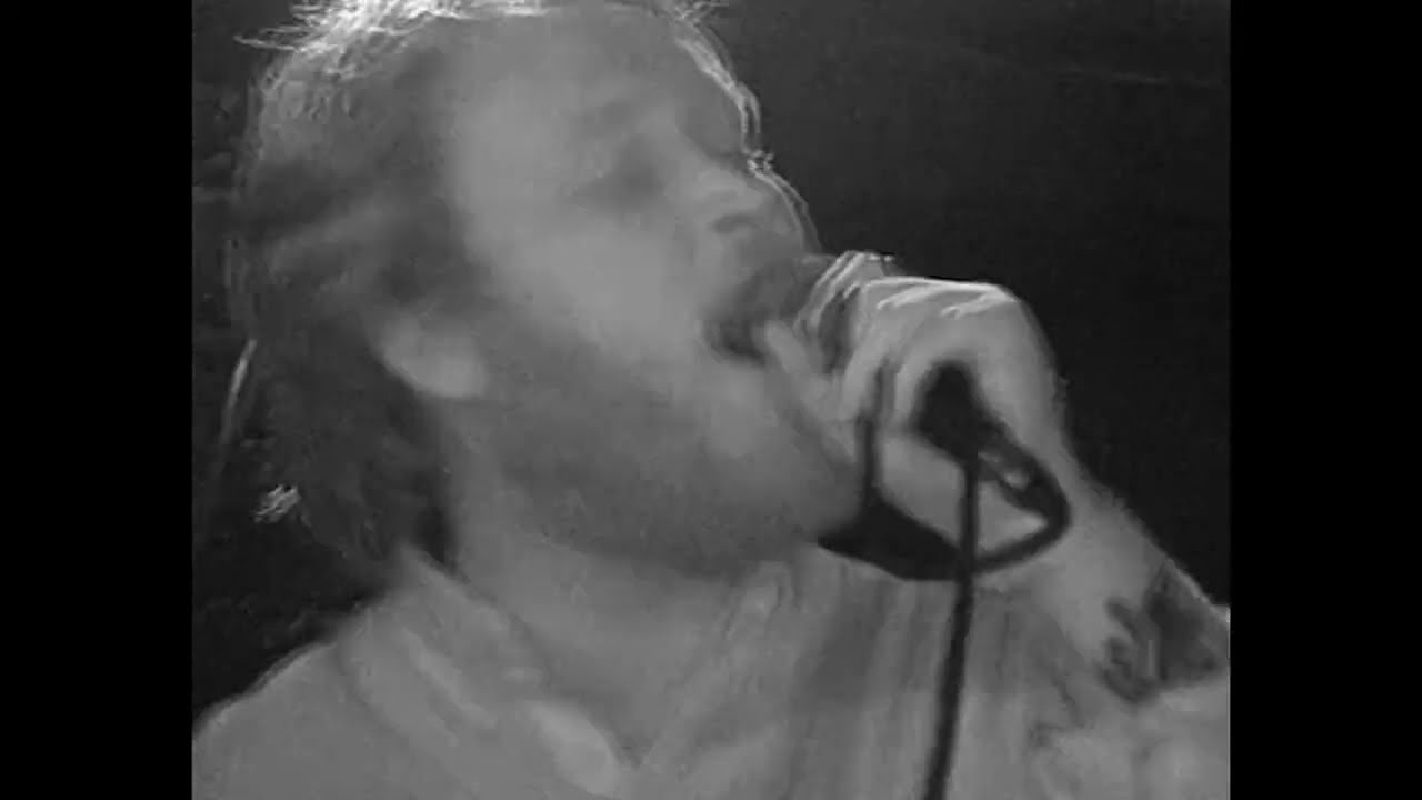 DEAFDEAFDEAF - Sick Dog (Official Music Video)