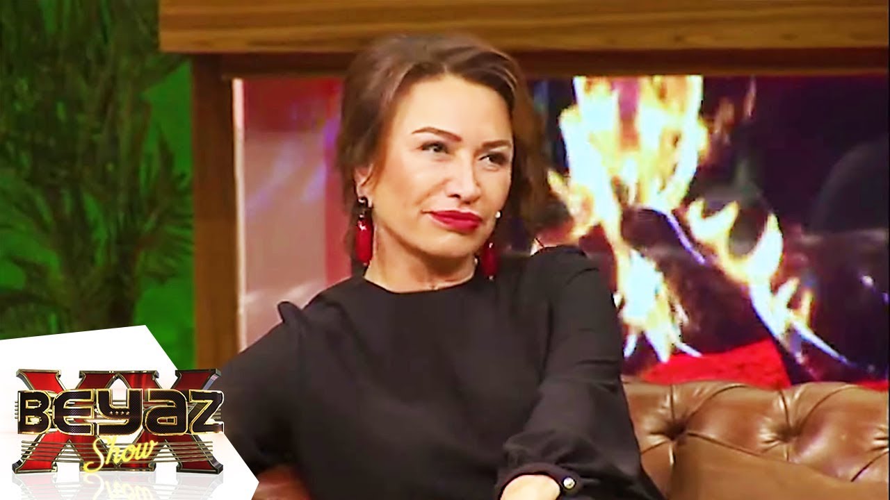 Demet Akbağ Yaşlılığı Bedelli Mi Yapıyor? - Beyaz Show