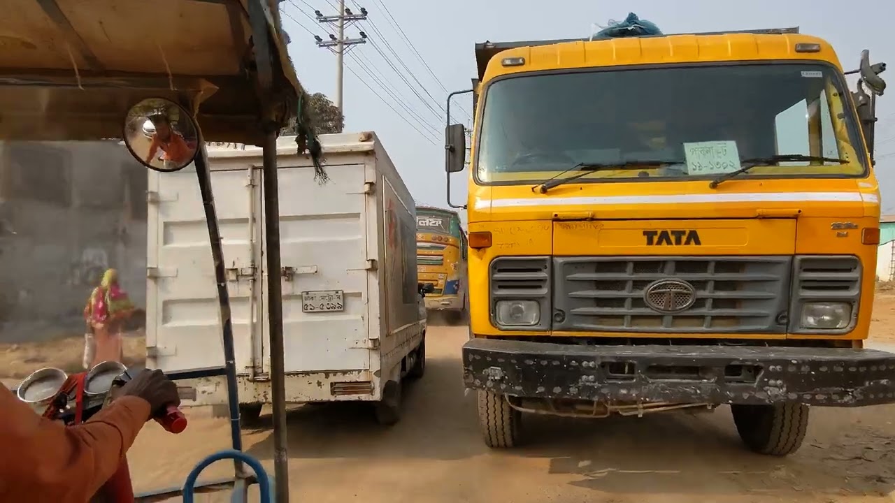 Amazing Rickshaw Ride in Ashulia, Bangladesh | During Dhaka Ashulia Elevated Expressway Construction