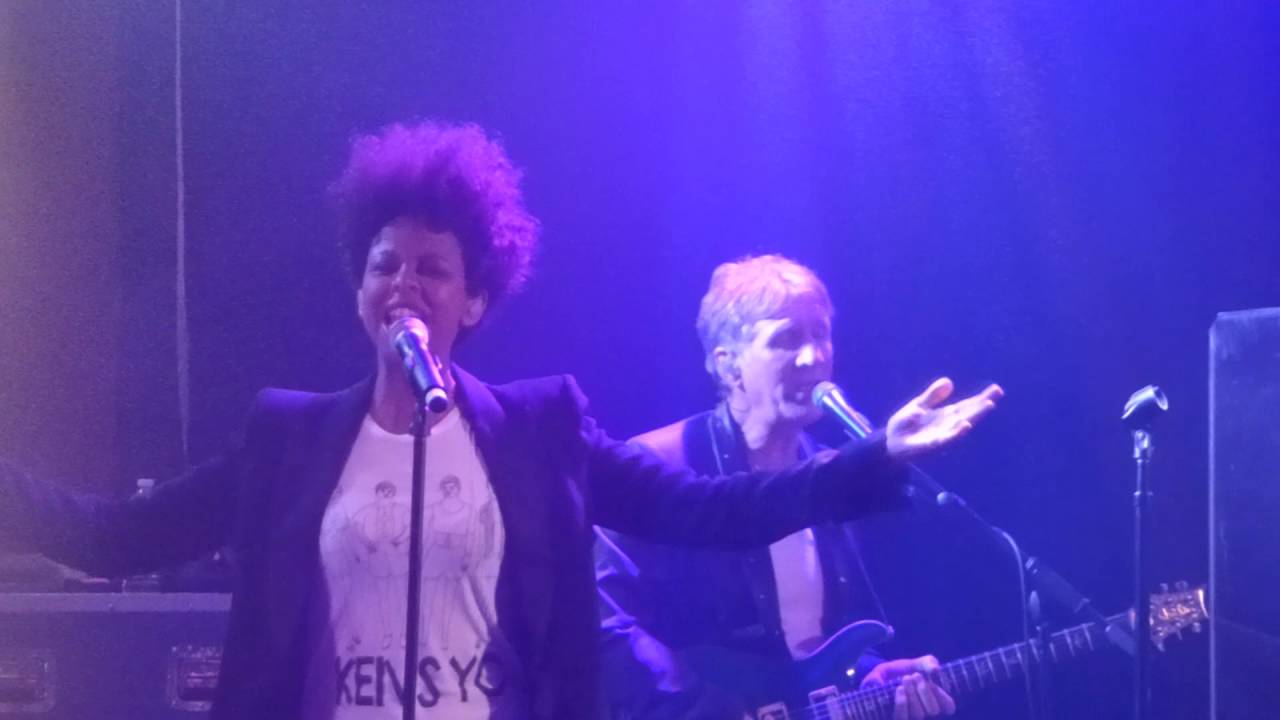 Rick Astley - Angels On My Side (The Troubadour, Los Angeles CA 8/12/16)