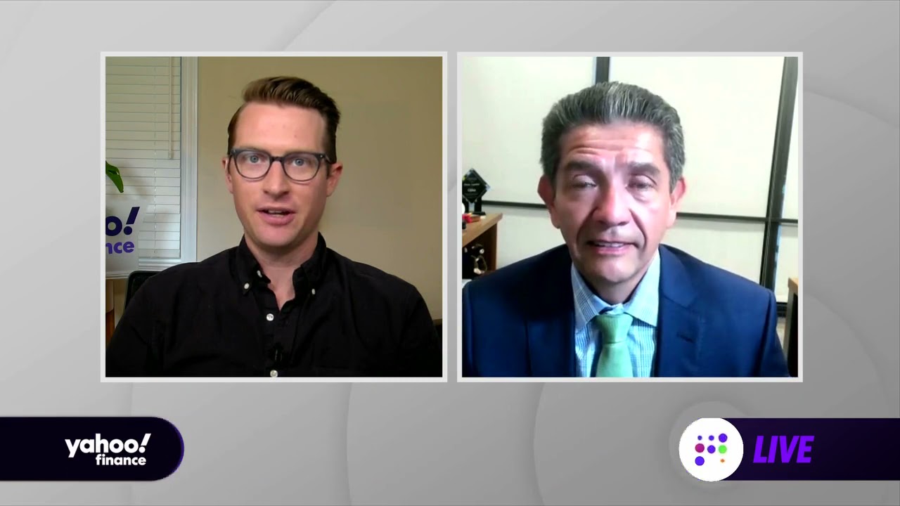 How recent economic data points to &lsquo;deceleration of all sorts&rsquo;: Charles Schwab's Omar Aguilar