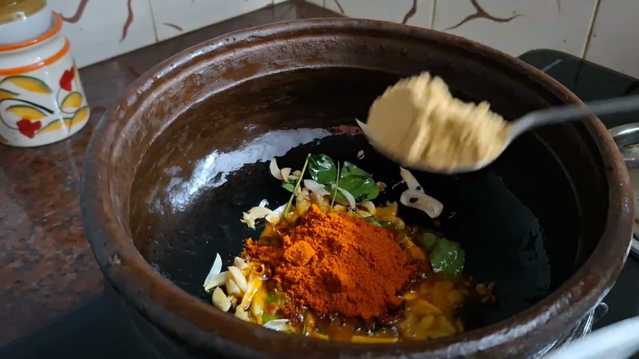 Meen കറി -Meen Curry/ Fish curry- kerala style Recipe 