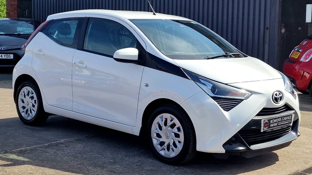 Toyota Aygo X-Play 1.0 VVT-I, автоматическая коробка передач, 5 дверей, 2021 (21) года, цвет: бел...